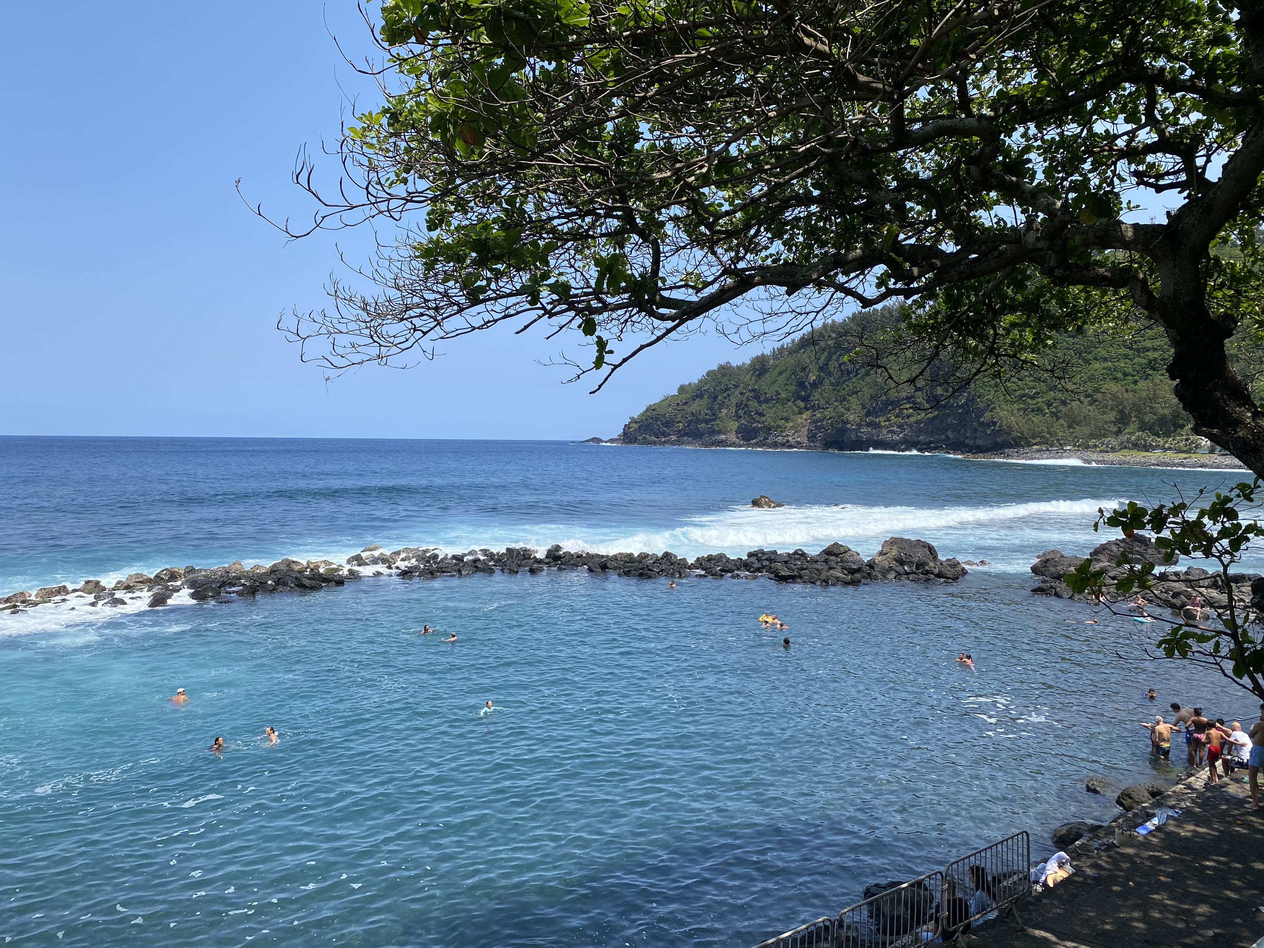 Le bassin de Manapany vu de près